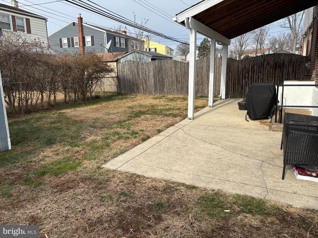 829 HOOD RD, Swarthmore, PA 19081