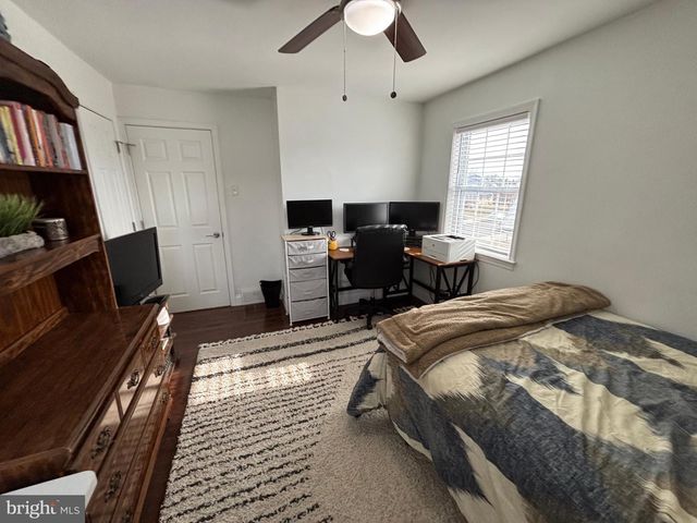 829 HOOD RD, Swarthmore, PA 19081