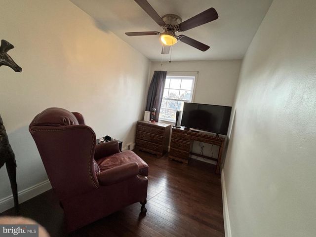 829 HOOD RD, Swarthmore, PA 19081