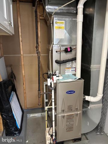 829 HOOD RD, Swarthmore, PA 19081