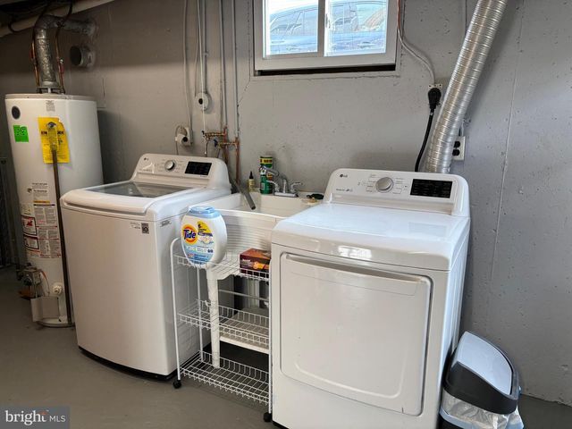 829 HOOD RD, Swarthmore, PA 19081