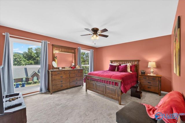 2604 Fanelle Circle, Huntsville, AL 35801