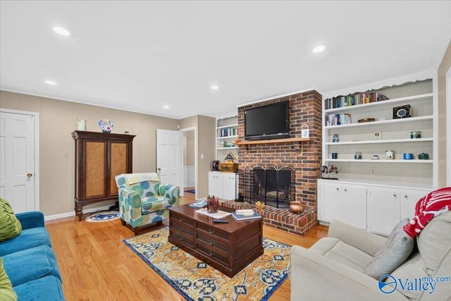 2604 Fanelle Circle, Huntsville, AL 35801