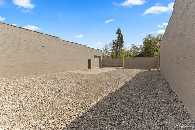 20825 Joy Road, Detroit, MI 48228