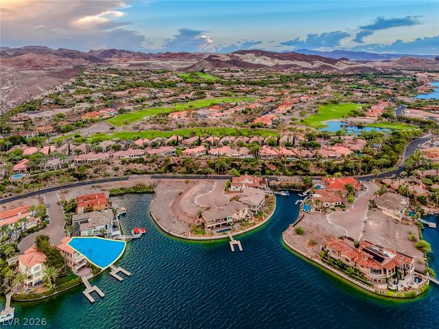 17 Via Del Garda, Henderson, NV 89011
