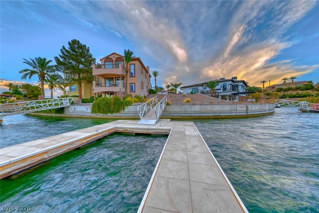 17 Via Del Garda, Henderson, NV 89011