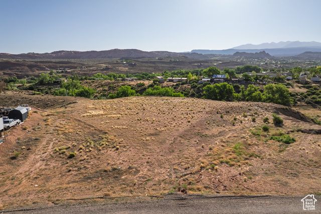 1880 SKYLINE DR, Moab, UT 84532