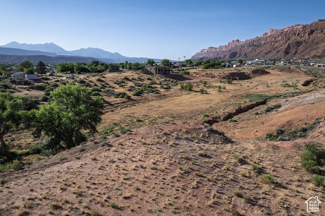 1880 SKYLINE DR, Moab, UT 84532