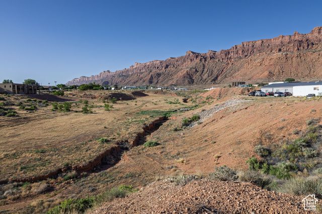 1880 SKYLINE DR, Moab, UT 84532