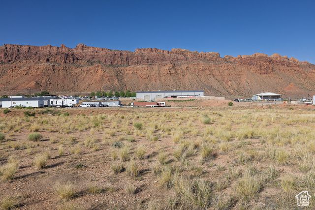 1880 SKYLINE DR, Moab, UT 84532