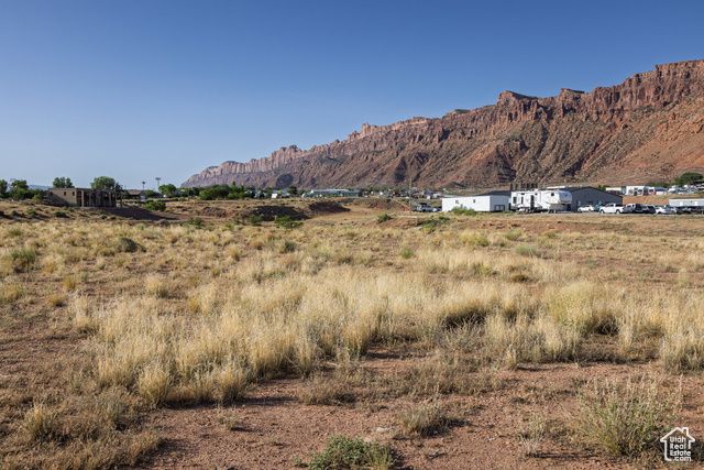 1880 SKYLINE DR, Moab, UT 84532