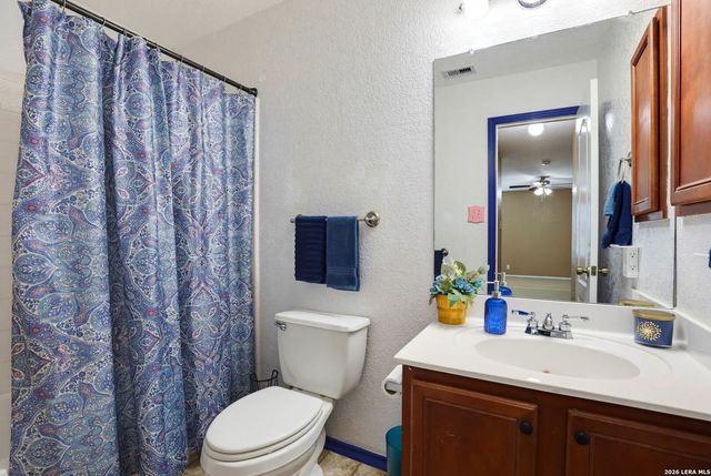 442 HAMPTON CV, Boerne, TX 78006