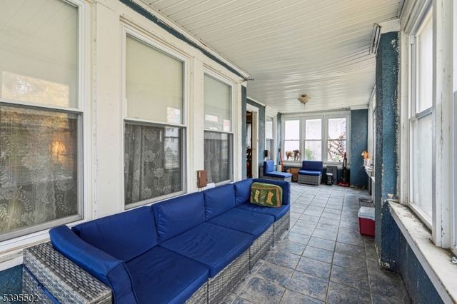 77 Shephard Ave, Newark City, NJ 07112