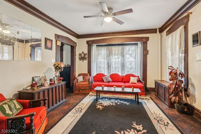 77 Shephard Ave, Newark City, NJ 07112