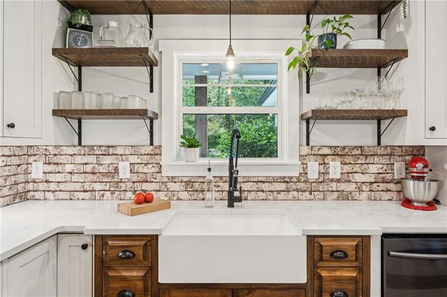 949 Freehome Road, Canton, GA 30115