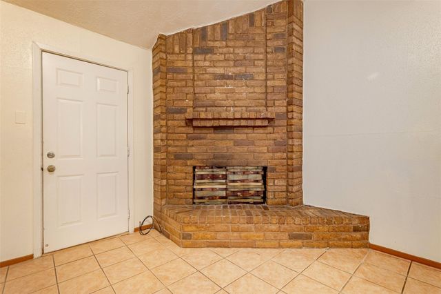 9507 Wellsworth Drive, Houston, TX 77083