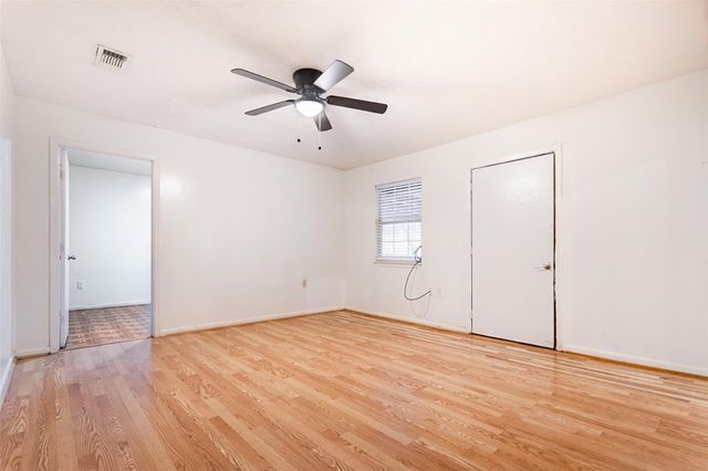 9507 Wellsworth Drive, Houston, TX 77083