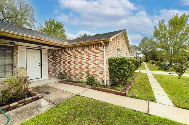 9507 Wellsworth Drive, Houston, TX 77083
