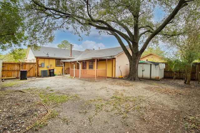 9507 Wellsworth Drive, Houston, TX 77083