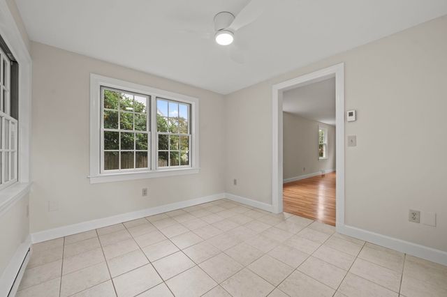 9 Hillside Drive, Nashua, NH 03064