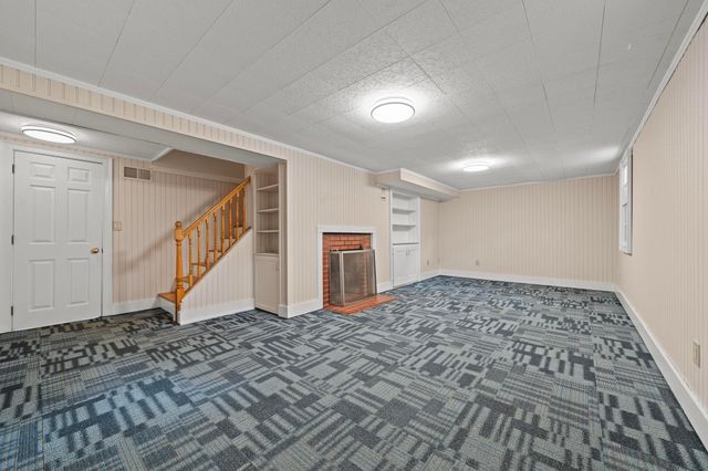 9 Hillside Drive, Nashua, NH 03064
