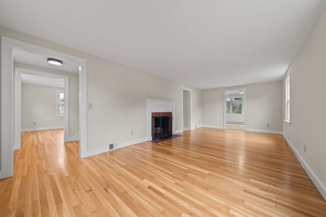 9 Hillside Drive, Nashua, NH 03064
