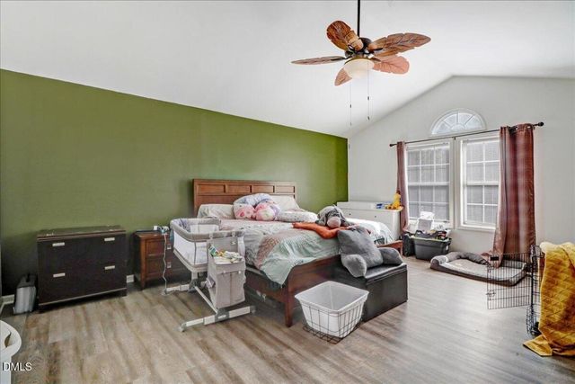 1240 Banjo Drive, Zebulon, NC 27597