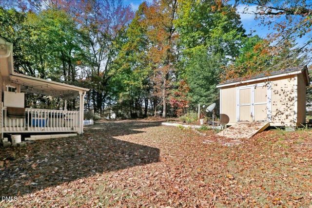 1240 Banjo Drive, Zebulon, NC 27597