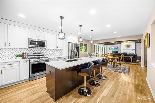 36W186 River Grange Road, St. Charles, IL 60175