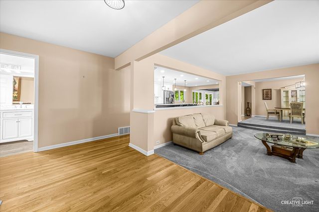 36W186 River Grange Road, St. Charles, IL 60175