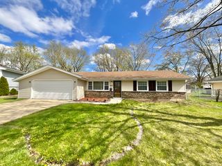 503 Case Court, Schaumburg, IL 60193