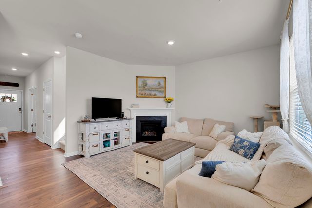 326 Gammon Lane, Fountain Inn, SC 29644