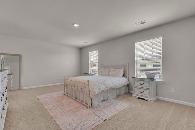 326 Gammon Lane, Fountain Inn, SC 29644