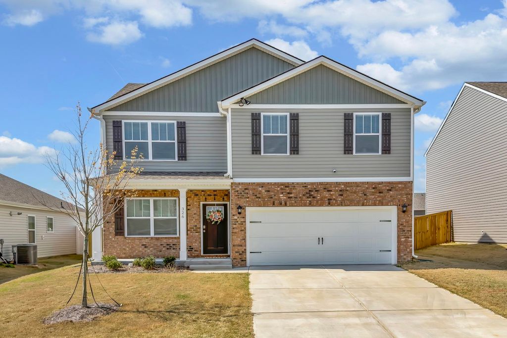 326 Gammon Lane, Fountain Inn, SC 29644