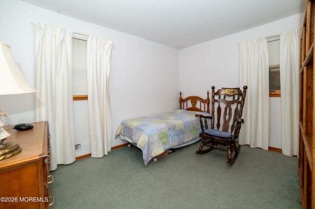 331 Sherwood Drive, Cliffwood Beach, NJ 07735