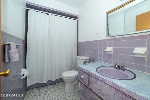 331 Sherwood Drive, Cliffwood Beach, NJ 07735