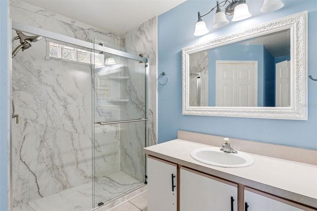 5121 LUNA NEGRA DRIVE, Orlando, FL 32811