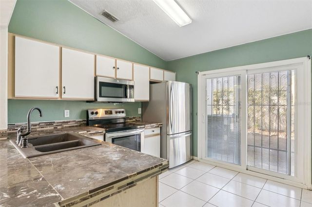 5121 LUNA NEGRA DRIVE, Orlando, FL 32811