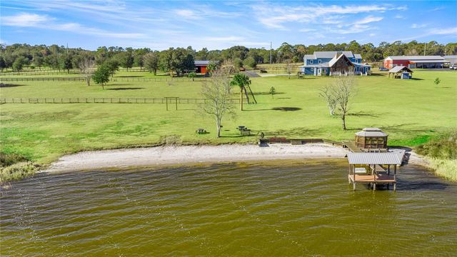 5251 SE 180TH AVENUE ROAD, Ocklawaha, FL 32179