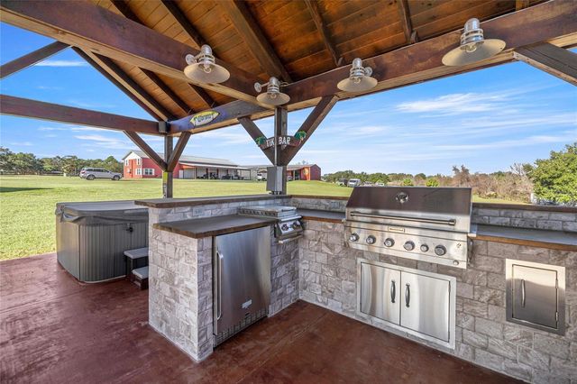 5251 SE 180TH AVENUE ROAD, Ocklawaha, FL 32179