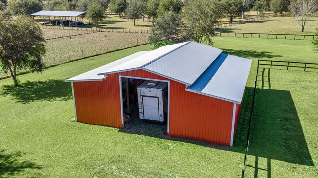 5251 SE 180TH AVENUE ROAD, Ocklawaha, FL 32179