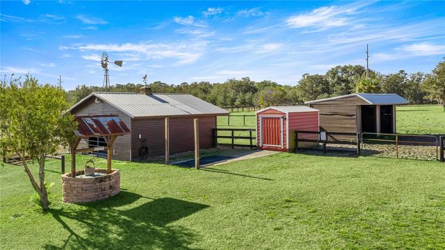 5251 SE 180TH AVENUE ROAD, Ocklawaha, FL 32179