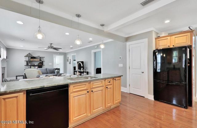 1820 THACKER Avenue, Jacksonville, FL 32207