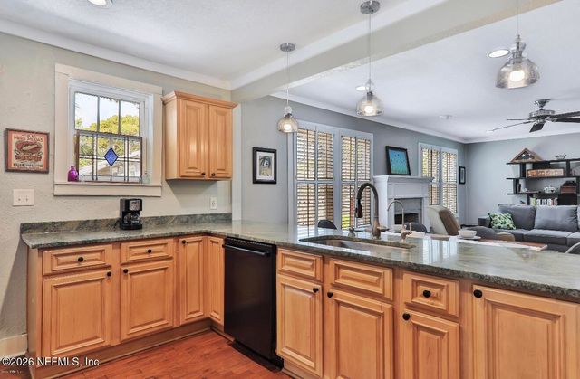 1820 THACKER Avenue, Jacksonville, FL 32207