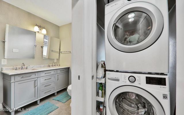1820 THACKER Avenue, Jacksonville, FL 32207
