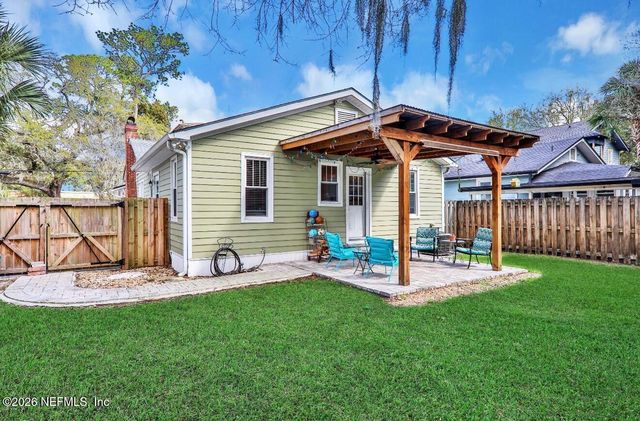 1820 THACKER Avenue, Jacksonville, FL 32207
