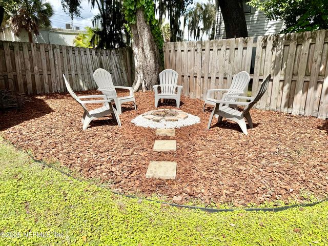 1820 THACKER Avenue, Jacksonville, FL 32207