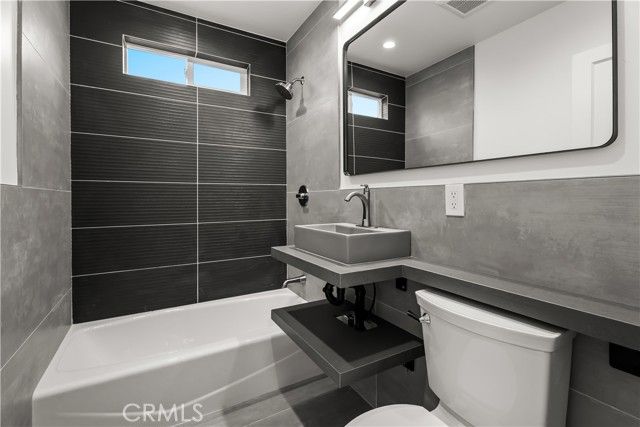 5324 W 121st, Hawthorne, CA 90250