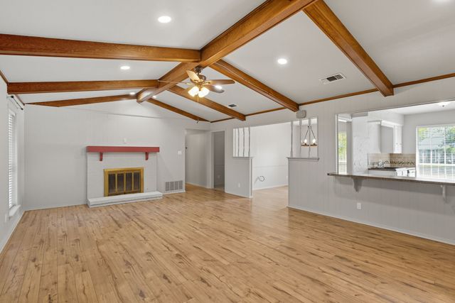 10304 Oak Creek Drive, Greenville, TX 75402