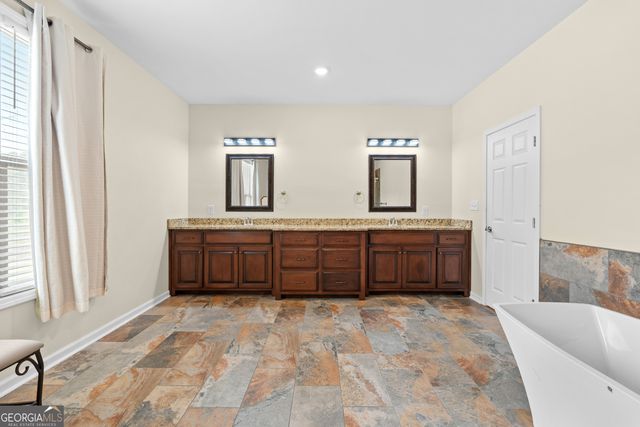 733 Cherry Road, Franklin, GA 30217